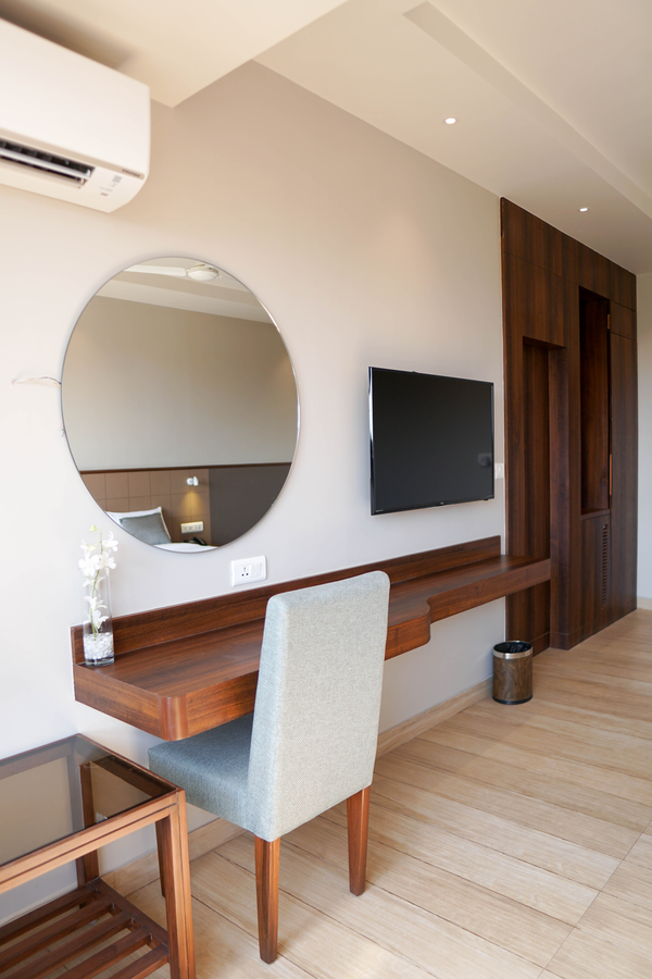 cosmique clarks inn suites goa