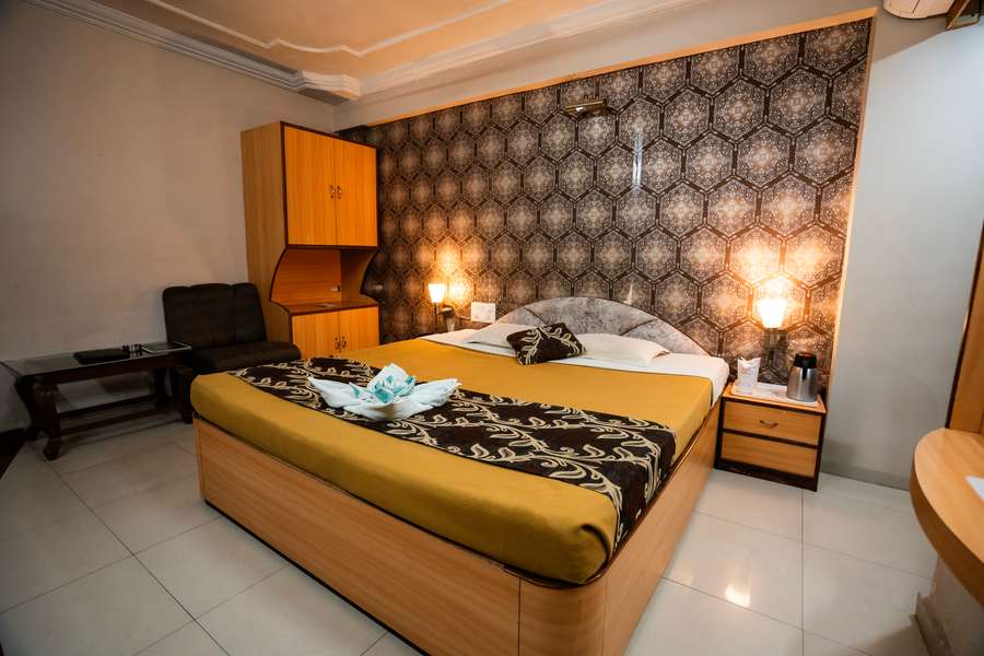 hotel grand arjun