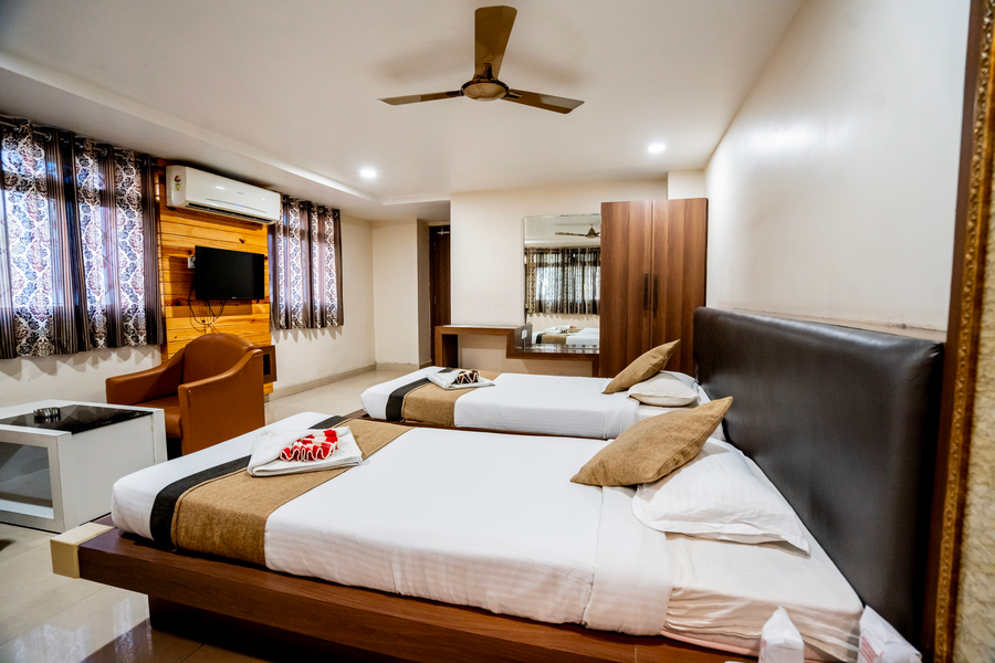 hotel grand arjun