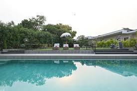 Status Club Resort,Near Kanpur Train Station,4 star