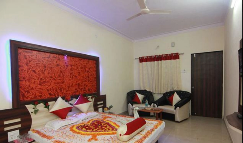 shivneri holiday resort