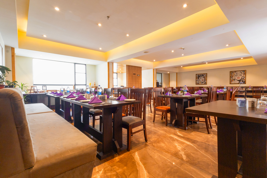 yashshree sanderling