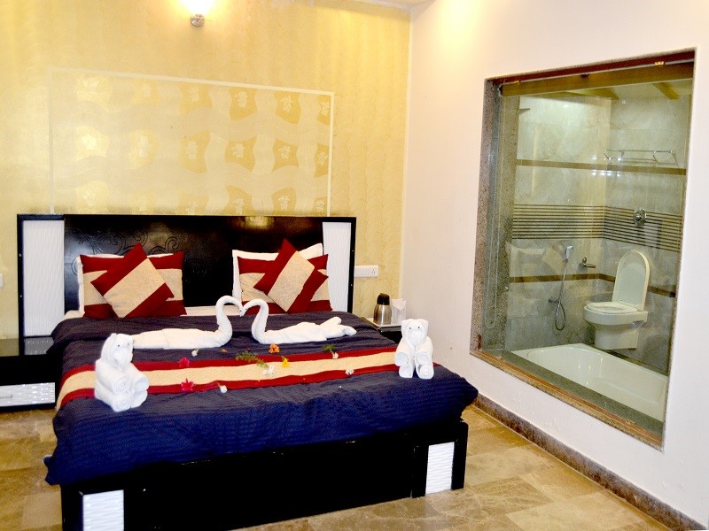 hotel dev residency 350 meters from nakki lake