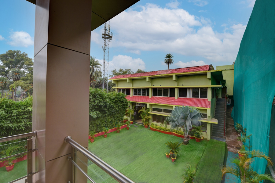 hotel dev residency 350 meters from nakki lake