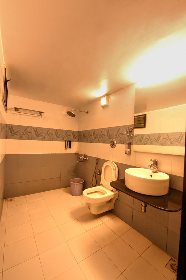 hotel dev residency 350 meters from nakki lake
