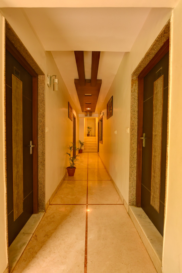 hotel dev residency 350 meters from nakki lake