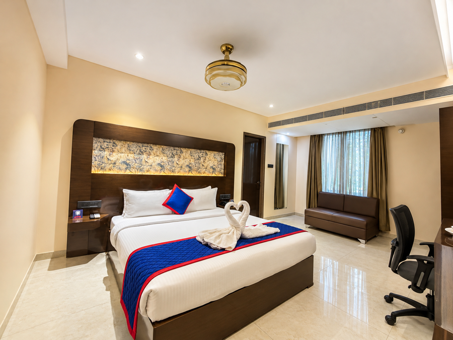 zip by spree hotels surat