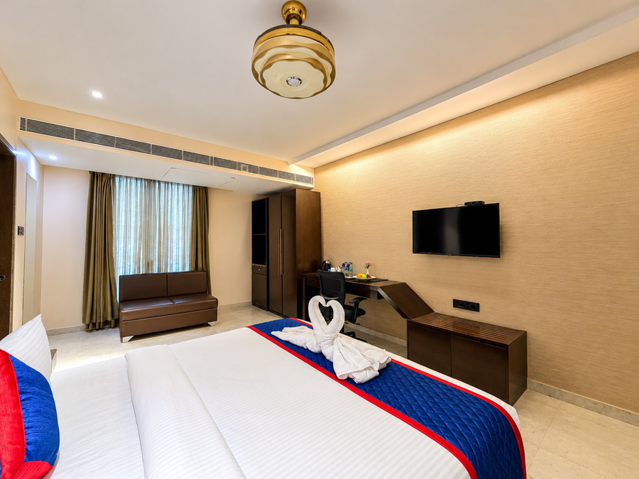 zip by spree hotels surat