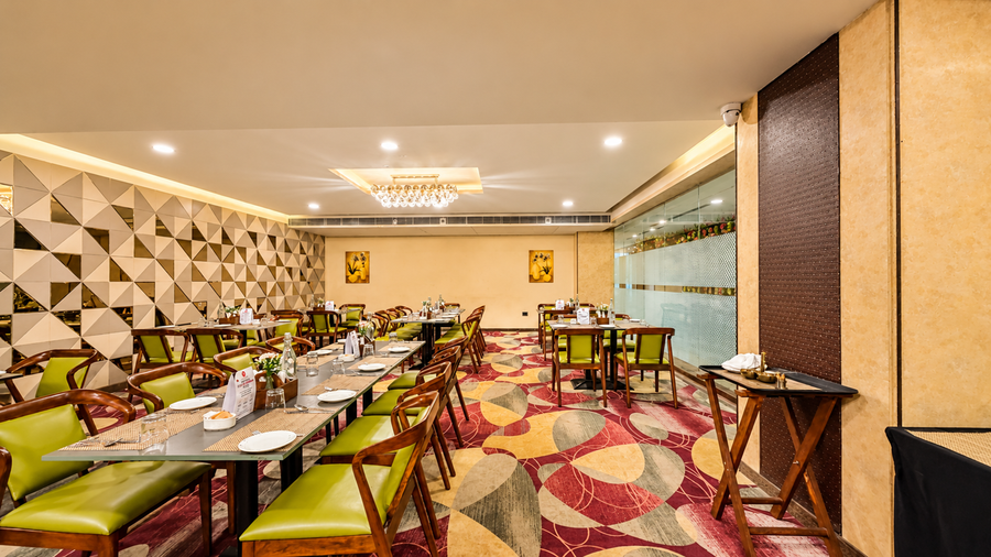 zip by spree hotels surat