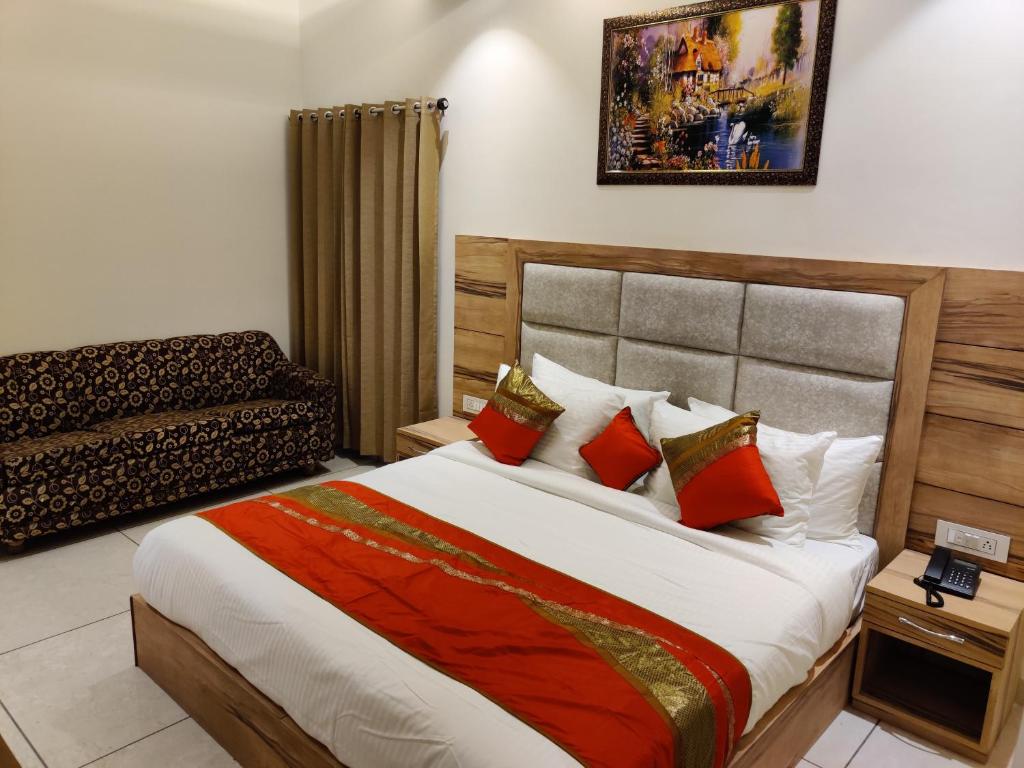 hotel exotic