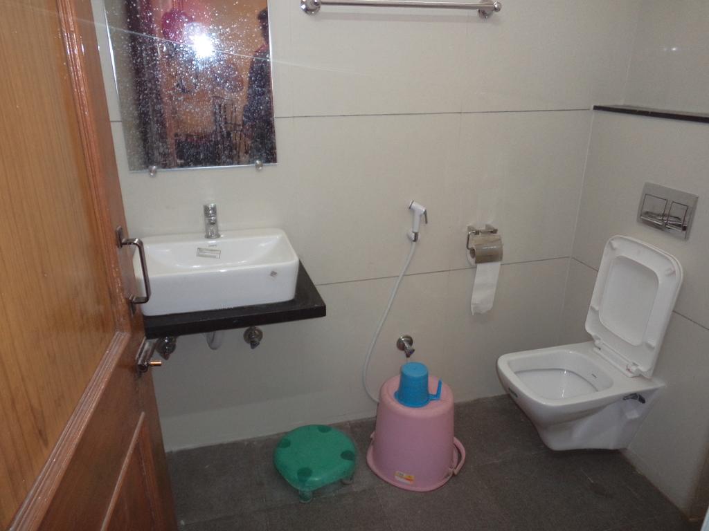 Hotel Park,Indore,3 star