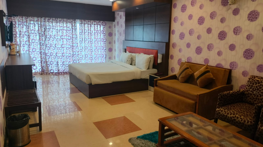 hotel vijoya international