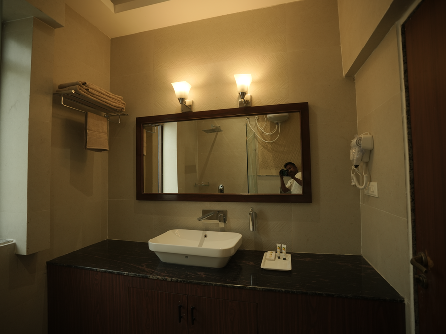 mpt tourist motel mandla