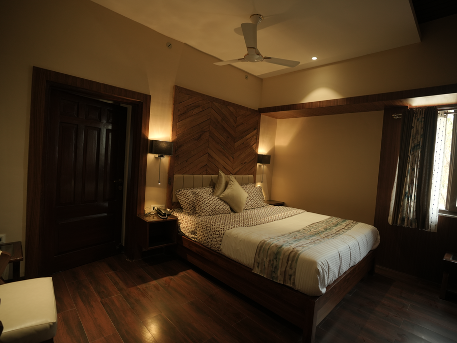 mpt tourist motel mandla