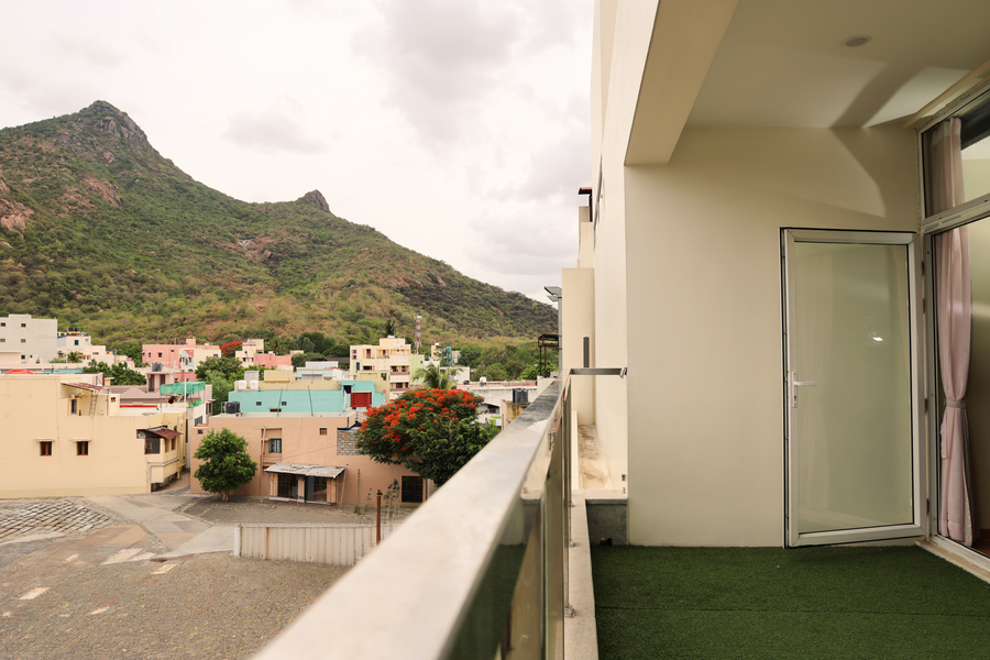 hotel himalayaa a bergamont hotel tiruvannamalai