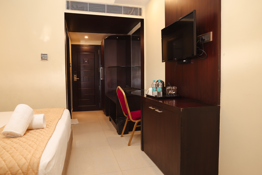hotel himalayaa a bergamont hotel tiruvannamalai