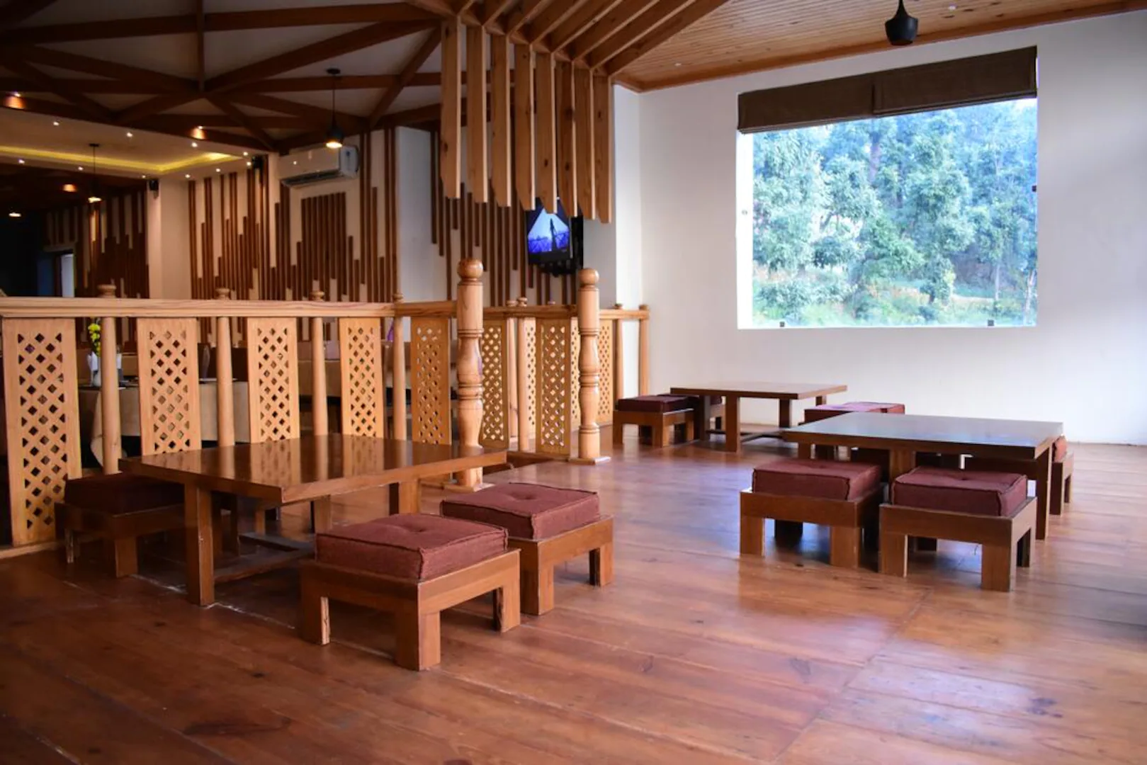 Aaroham The Watergate Hotel,Bhowali Bhimtal Road,3 star