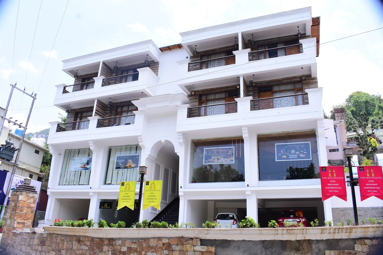 Aaroham The Watergate Hotel,Bhowali Bhimtal Road,3 star