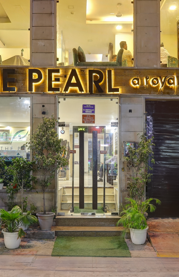 the pearl a royal residency