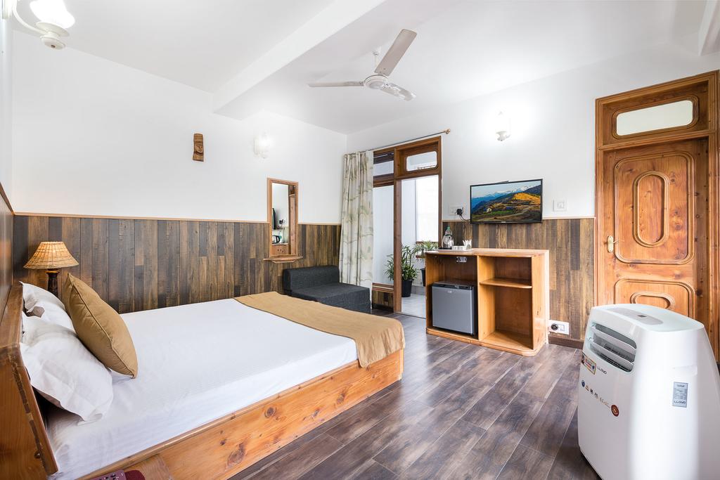 hotel kullu valley