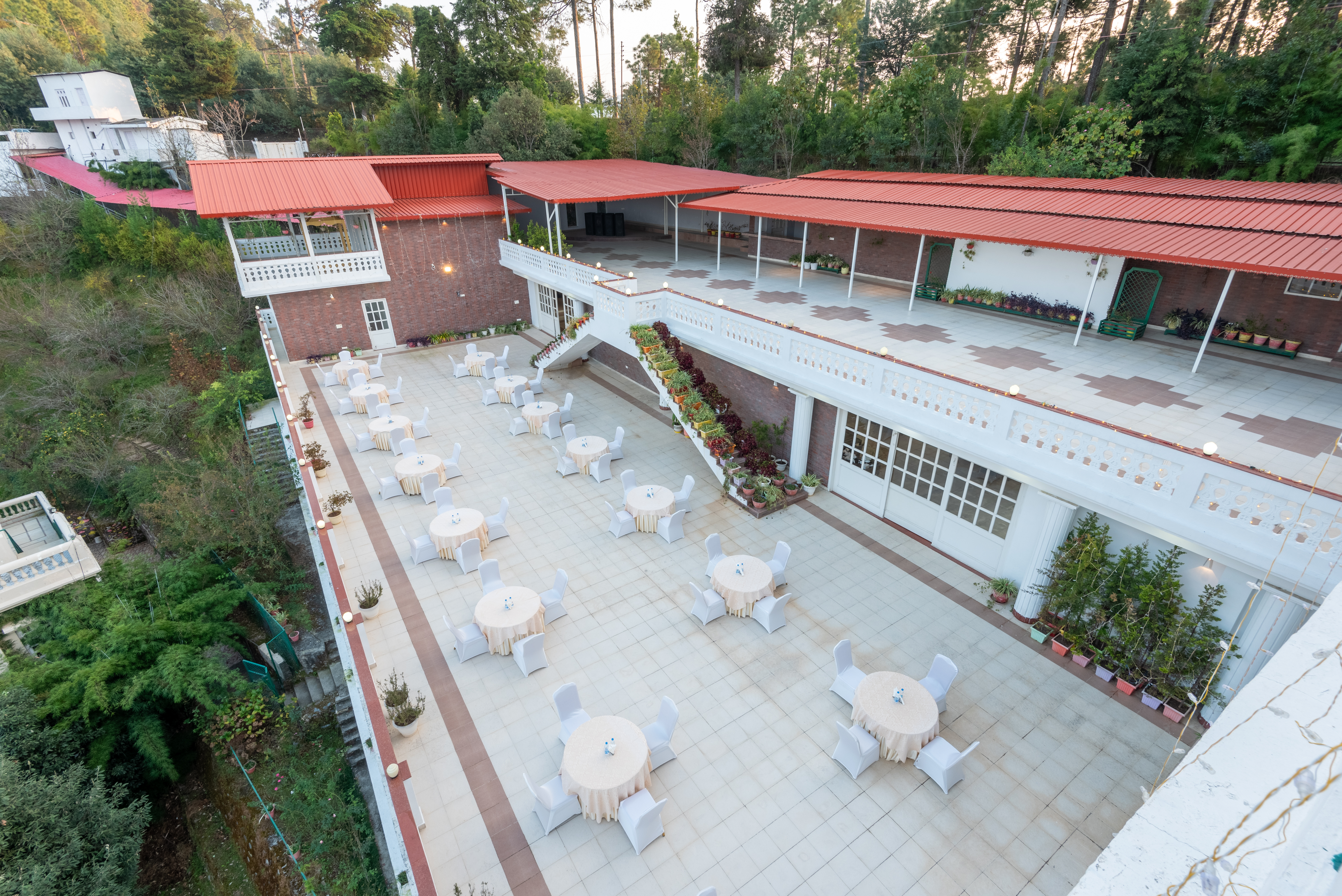 dls tehri club resort