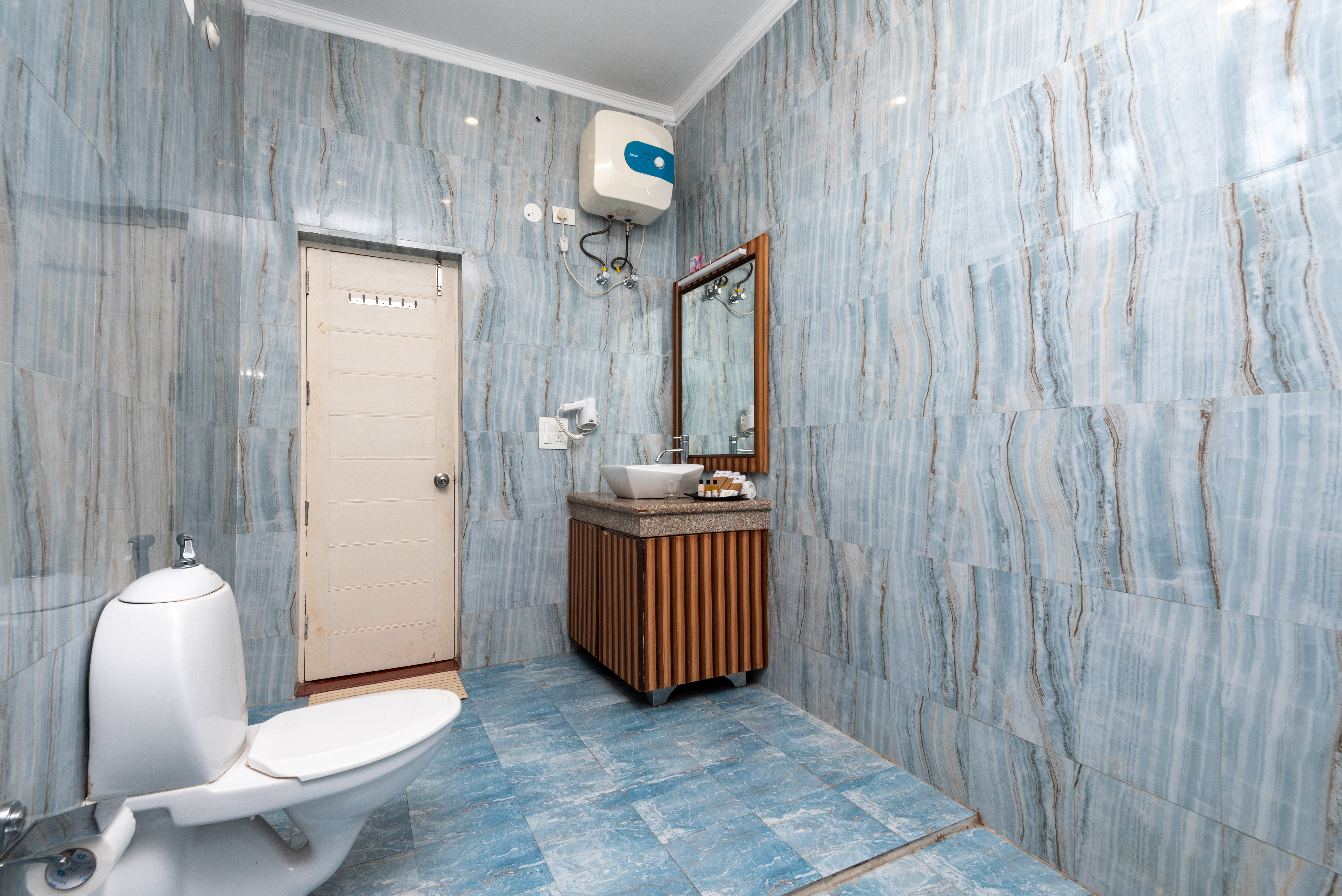 dls tehri club resort