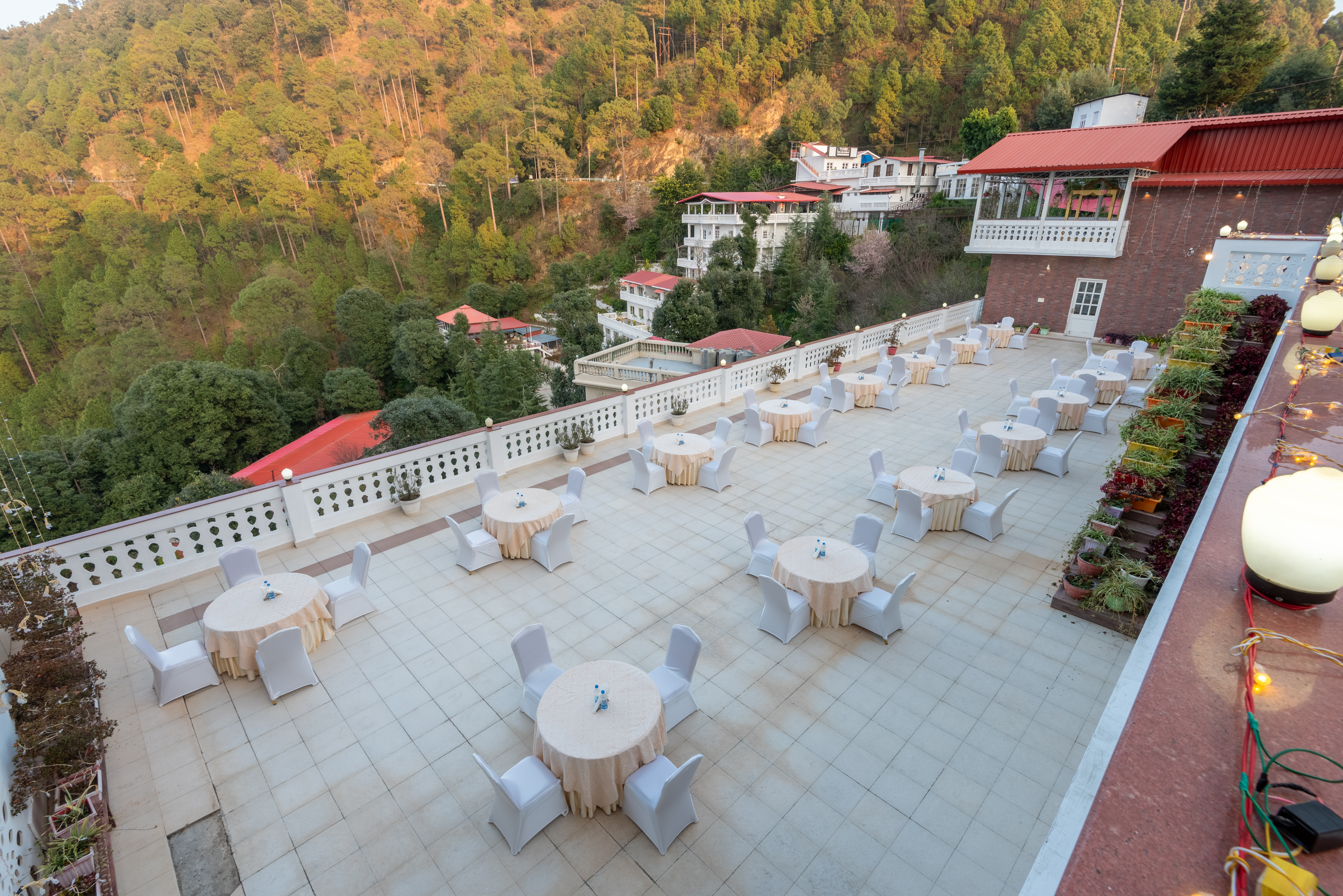 dls tehri club resort