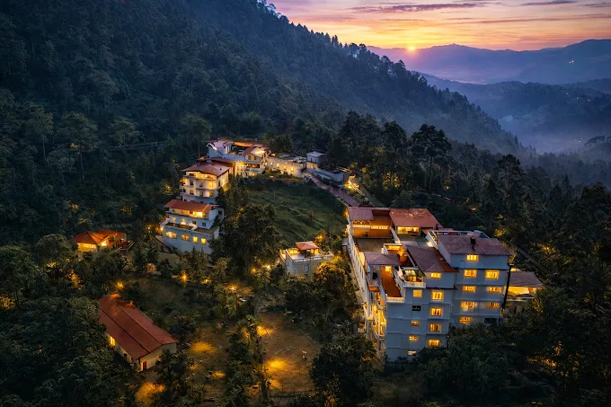 Dls Tehri Club Resort,Near Hanuman Mandir Badshahi,4 star
