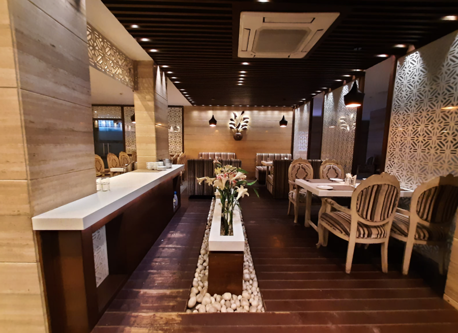 Bhawna Clarks Inn,Sikandra,4 star
