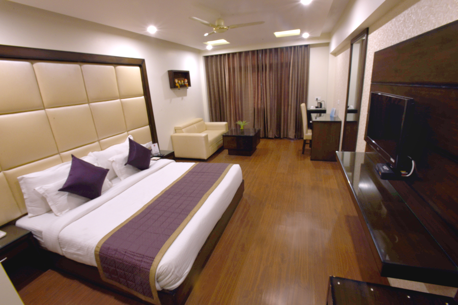 starz clarks inn mussoorie