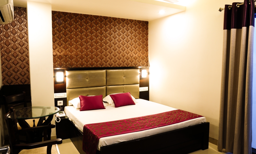 hotel jullundur 18