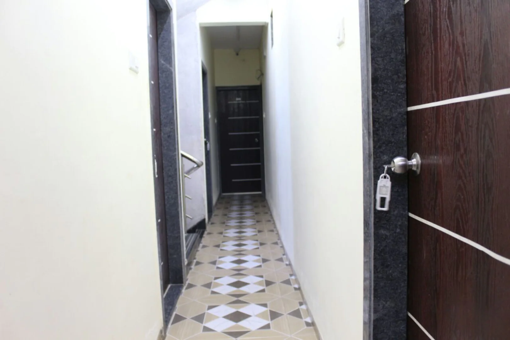 Nisha Hotel,Hotel Nisha At Post Met -Gutad , Near Mulberry Inn. Opp. To Janni Mata Temple , Panchgani- Mahabaleshwar Road , Mahabaleshwar ,Dist. Satara, Mahabaleshwar,3 star