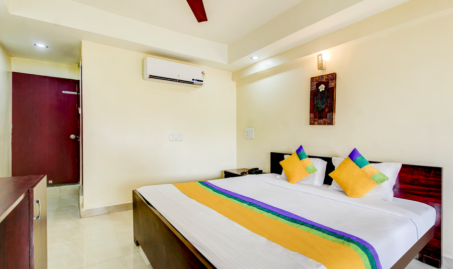 itsy hotels aditya