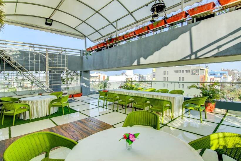 Oyo 15855 The Tripti,Vijay Nagar,3 star
