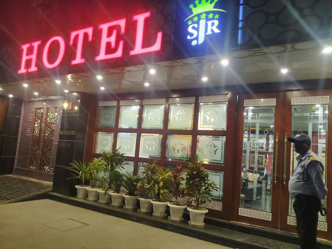 Hotel Sjr, Varanasi