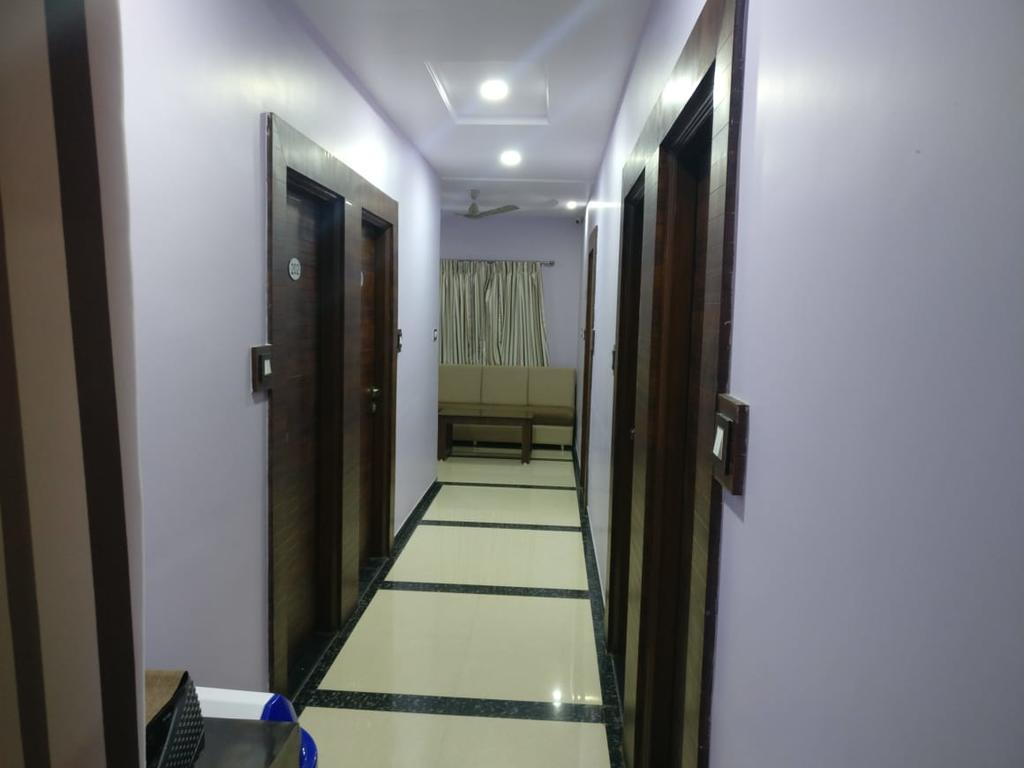 Hotel Sai Guest House,Wardha Rd,3 star
