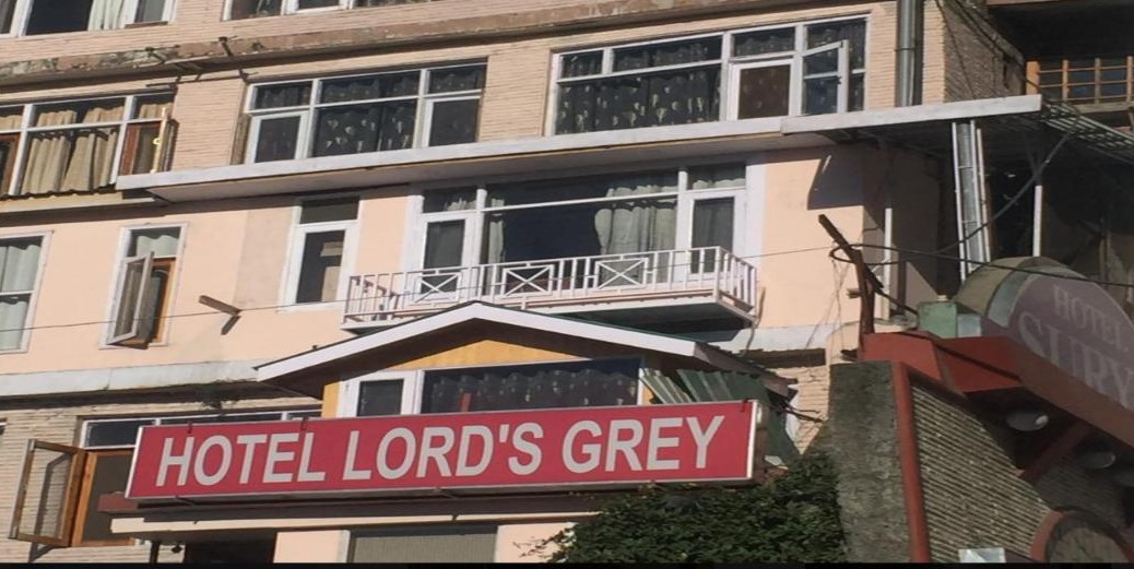 Lords Grey Deluxe -Walking Distance From Mall Road,The Mall Road,3 star