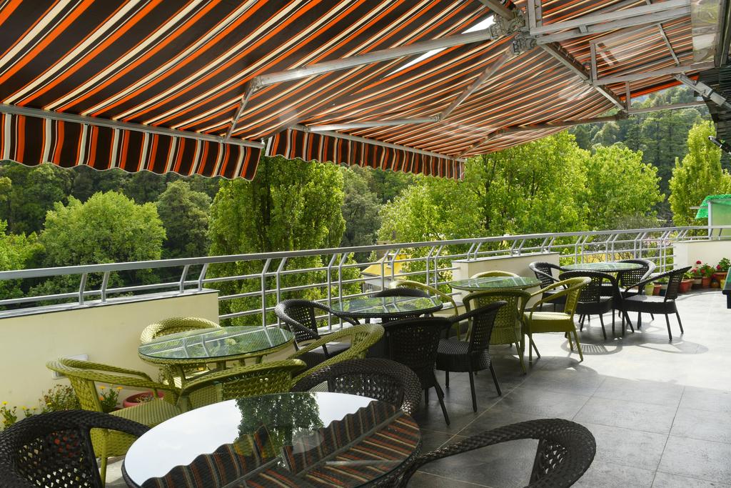 Hotel Cloud 7,Mallital,2 star