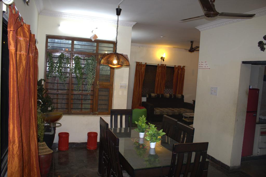 Nachis Bed And Breakfast,Karnataka>>Bengaluru,3 star