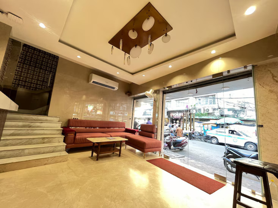 hotel pushpak international