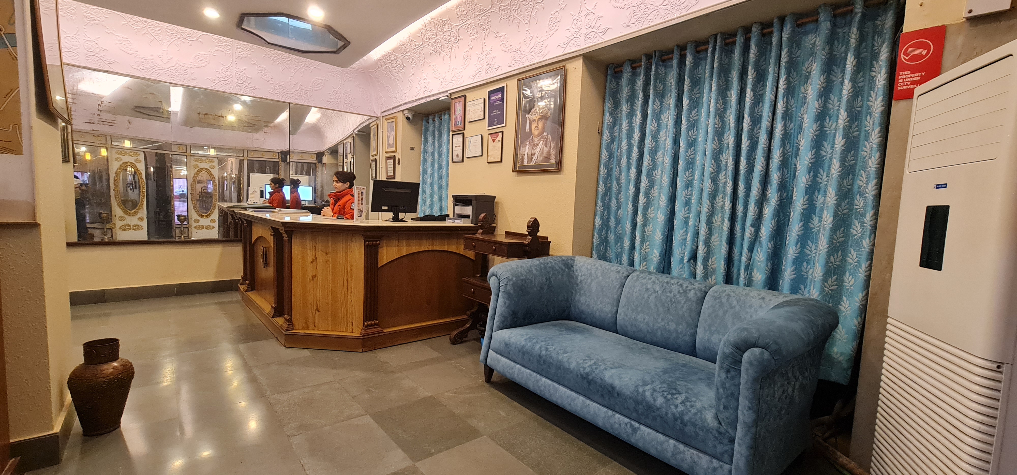 pallavi international hotel