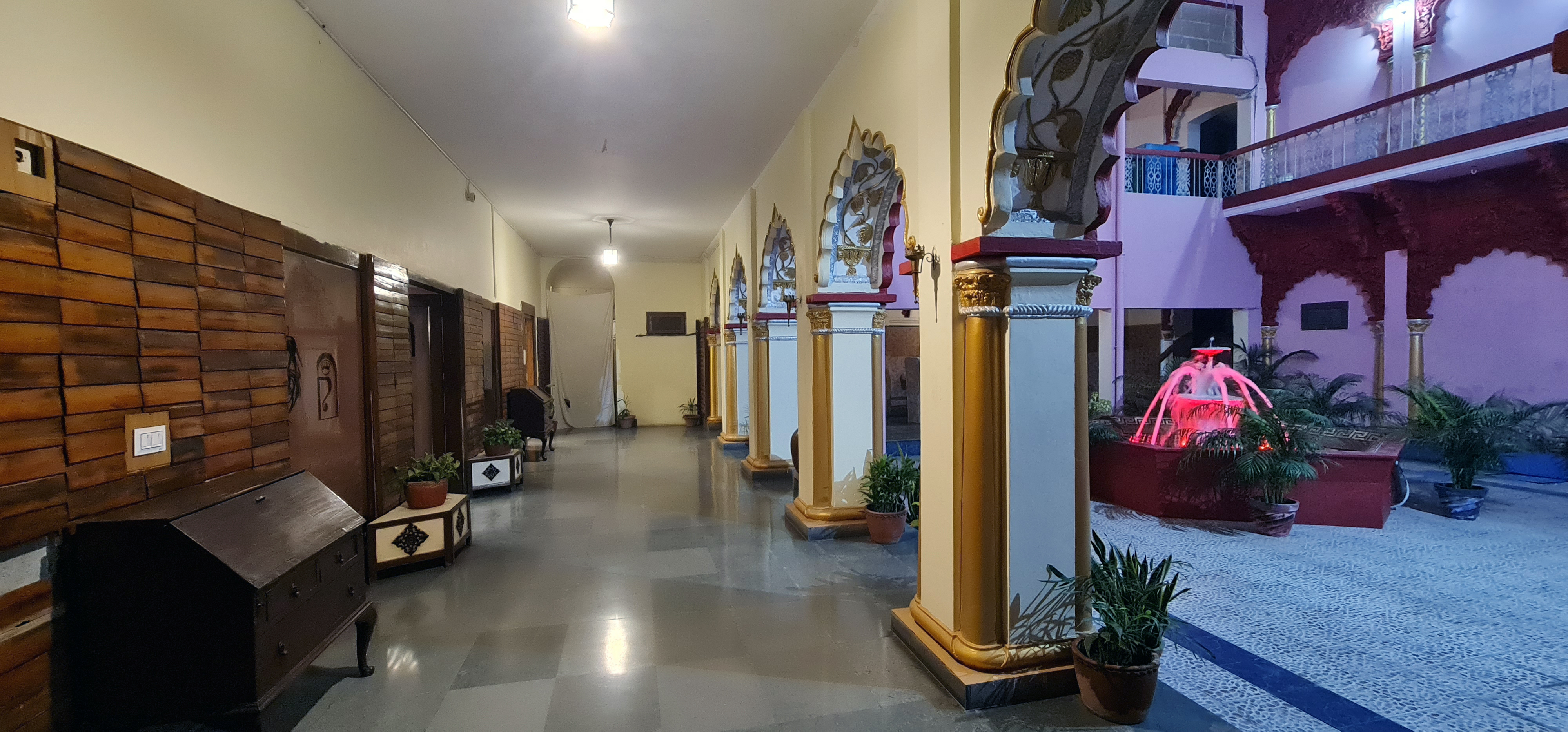 pallavi international hotel