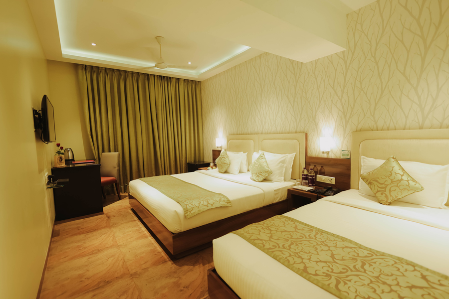 hotel shamrock by jordin