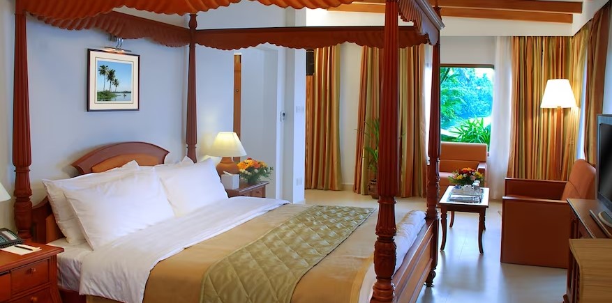 lemon tree vembanad lake resort kerala