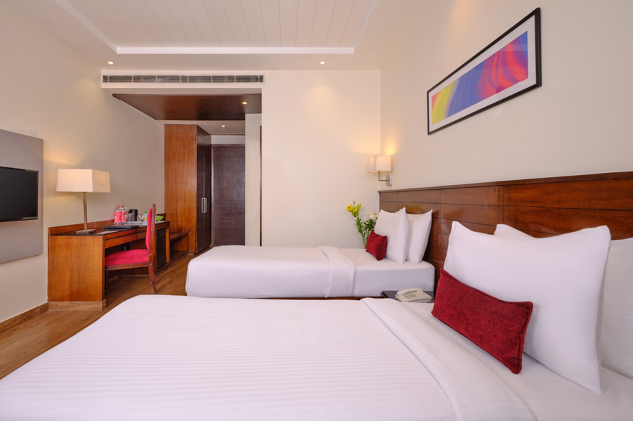best western country woods resort