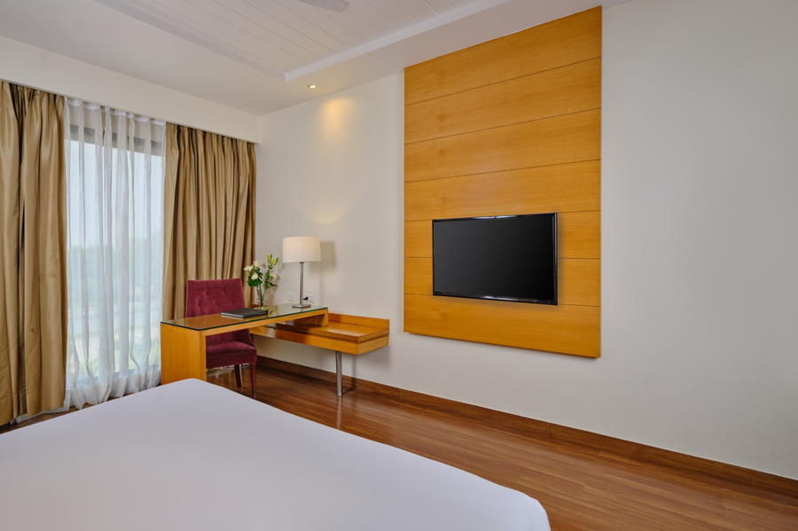 best western country woods resort