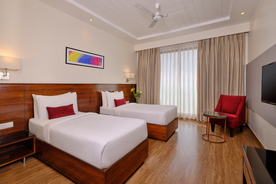 best western country woods resort