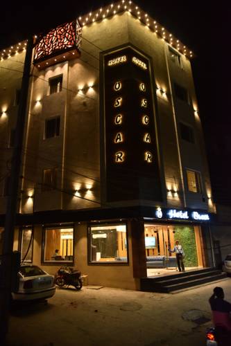 Hotel Oscar,Jallianwala Bagh,3 star