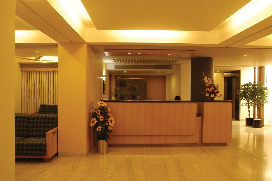 hotel skylon by bizzgrow hotels