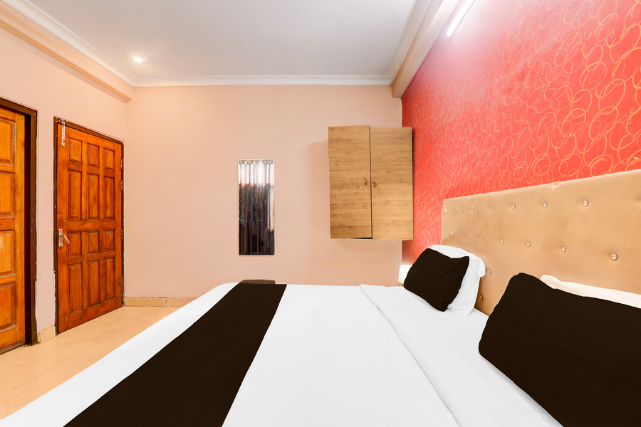 super hotel o charbagh formerly khalsa inn